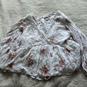 Hollister Long-sleeve Small Flower Blouse